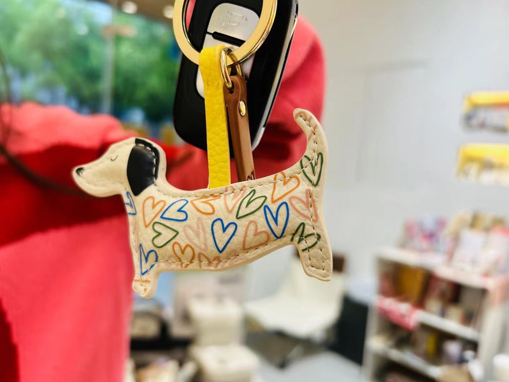 Caroline Gardner Mono Checkmate Hearts Sausage Dog Keyring