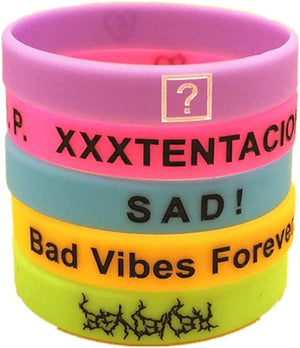 RyuLifeStyle Xxxtentacion Wristband 5 Pack Silicone Bracelet Glow in The Dark Unisex White Black