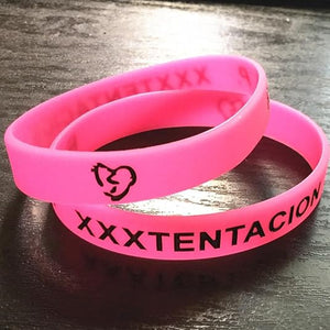 RyuLifeStyle Xxxtentacion Wristband 5 Pack Silicone Bracelet Glow in The Dark Unisex White Black