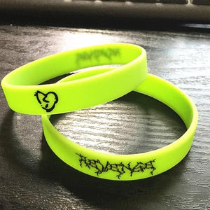 RyuLifeStyle Xxxtentacion Wristband 5 Pack Silicone Bracelet Glow in The Dark Unisex White Black