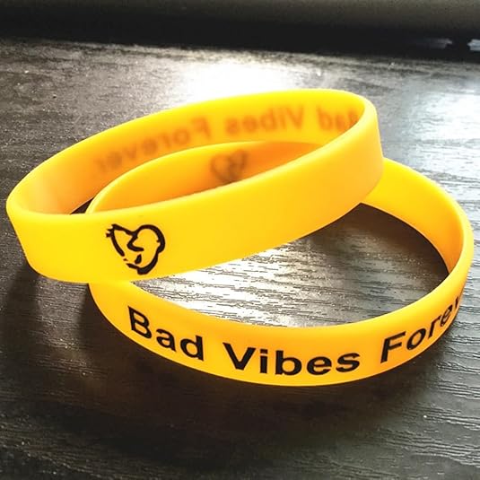 RyuLifeStyle Xxxtentacion Wristband 5 Pack Silicone Bracelet Glow in The Dark Unisex White Black